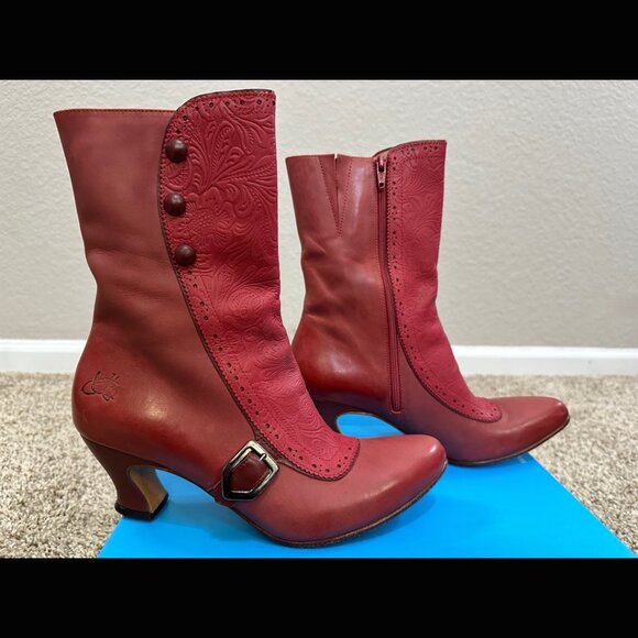 NIB John Fluevog Babylon Collection Wonder Ankle Boots Red Leather Victorian 8.5 - Picture 1 of 12
